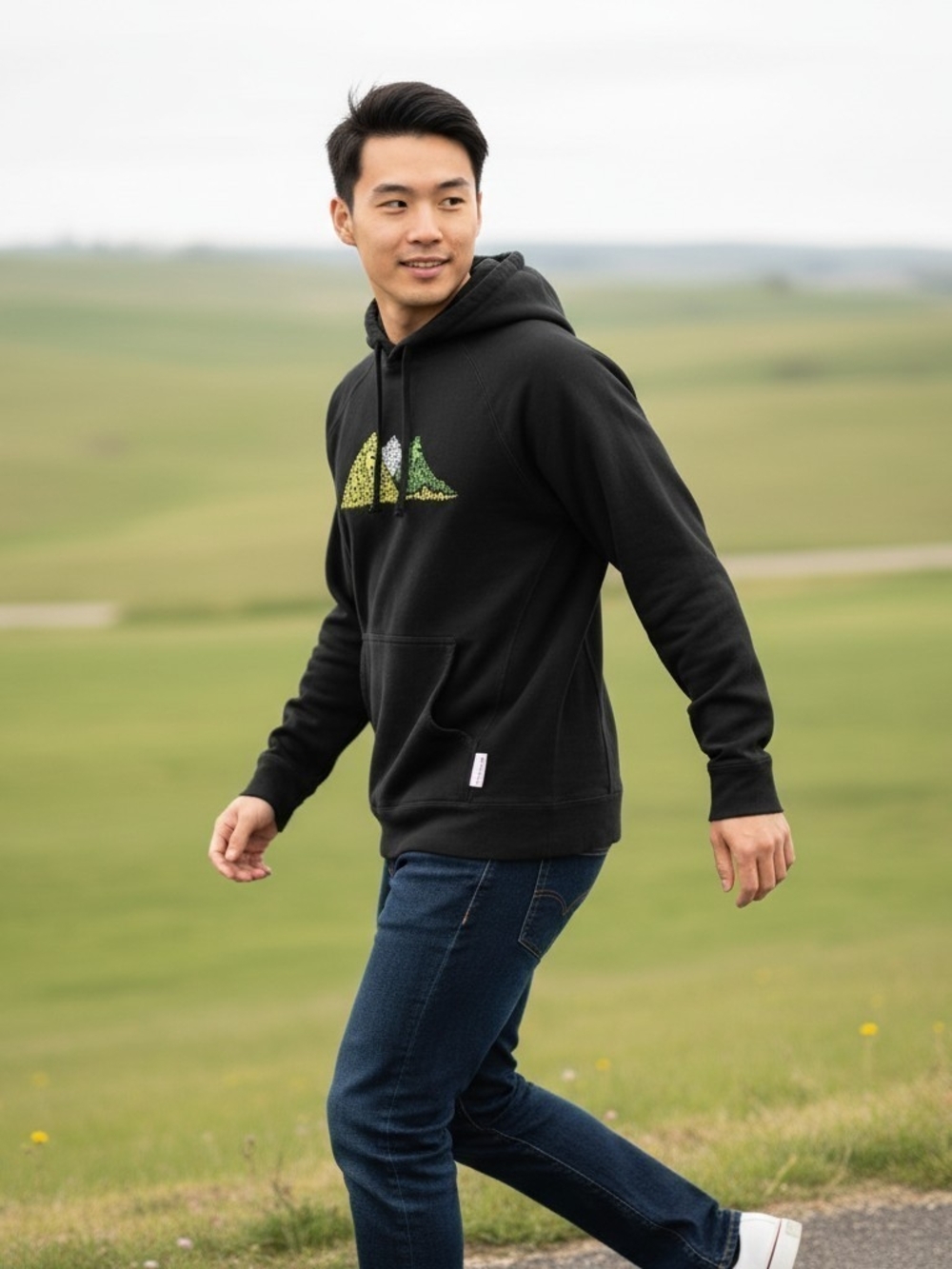 EUC 2019 Backcountry Mountain "Gaston The Goat" Graphic Pullover Hoodie Black L